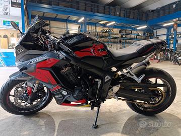 Honda CBR 650 R 35 kw