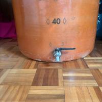 Recipiente in vetroresina