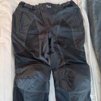 pantaloni moto 