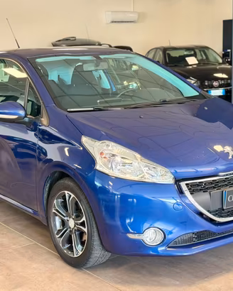 Peugeot 208 1.4 HDi 68 CV 3 porte Allure non e pre