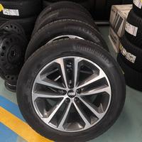 Cerchi 19” pollici Jaguar compreso di gomme 500€