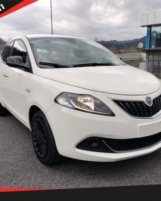 Lancia Ypsilon 1.0 FireFly 5 porte S&S Hybrid...