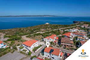 Appartamento in Via delle Ginestre con vista mare
