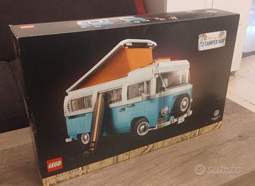 Lego 10279 . Volkswagen T2 Camper Van {VW Bus}