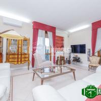 Attico Unico al Piano con Box e Impianti di Ultima