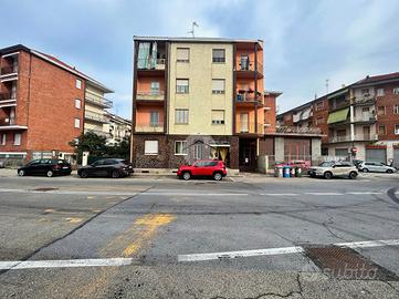 3 LOCALI A MONCALIERI