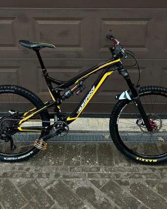 Nukeproof enduro