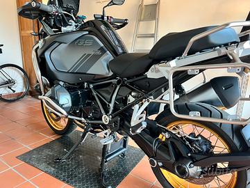 BMW gs 1250 adventure triple blak 2022