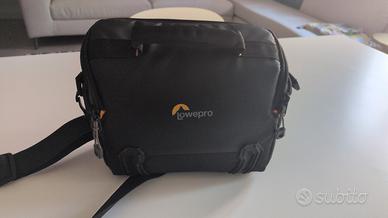 borsa macchina fotografica Lowepro