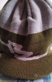 Cappello con visiera brekka anni 2000