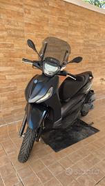 BEVERLY 400 HPE  5000 KM