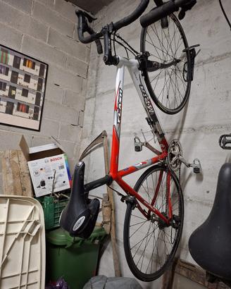 Bici da corsa olympia flash rossa