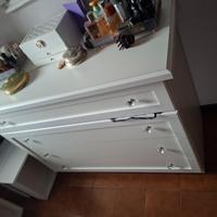 Cassettiera 4 cassetti