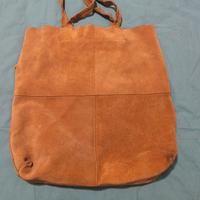 borsa in pelle scamosciata