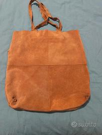 borsa in pelle scamosciata