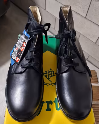 SCARPE / SCARPONCINO UOMO NUOVE
