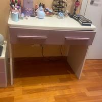 Scrivania ragazza cassetto glicine