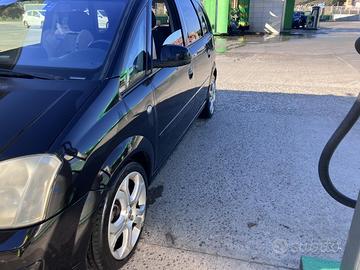 Opel Meriva 1400 16v 90CV benzina