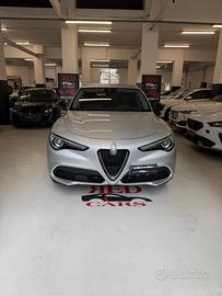 Alfa Romeo Stelvio 2.2 Turbodiesel 190 CV AT8 RWD 