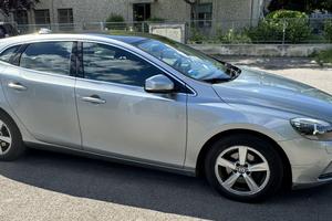 Volvo V40 1.6D Summum