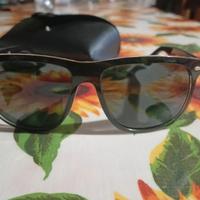occhiali da sole RayBan 