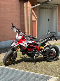 Ducati Hypermotard 821