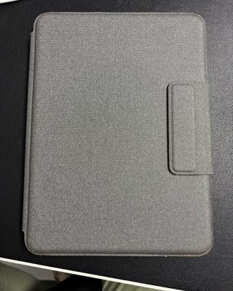 Cover con Tastiera Logitech Folio Touch