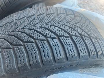 Gomme auto