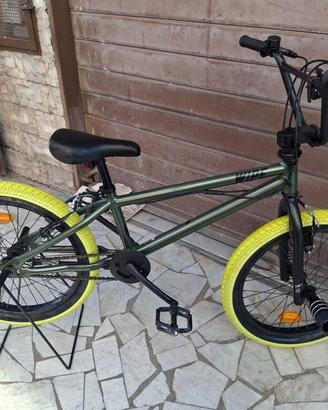 bici n.20 marciante bmx doppio colore 