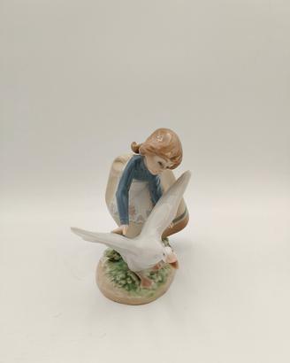 statuine in porcellana LIadro'