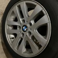 Cerchi BMW completi di gomme