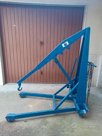 Capra sollevatore motori