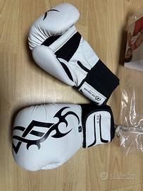 Guantoni Boxe Domyos FKT 180 Bianchi – Nuovi