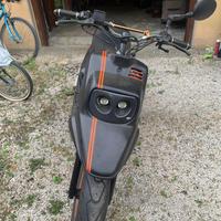 MBK Booster 50 Custom-Look estremo-prestazioni top