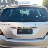 PORTELLO POST. MERCEDES CLASSE R «W251» (2006)