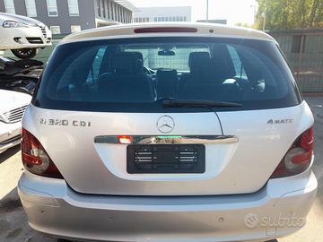 PORTELLO POST. MERCEDES CLASSE R «W251» (2006)