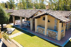 Villa indipendente a pochi passi dalla spiaggia