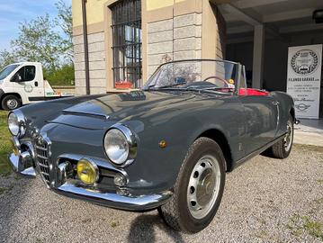 Alfa Romeo Giulia Spider