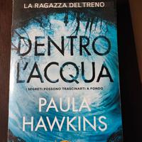 Libro Dentro l’acqua - Paula Hawkins