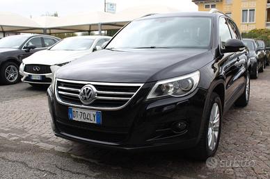 VOLKSWAGEN Tiguan 2.0 16V TDI MOTION AUT Sport &