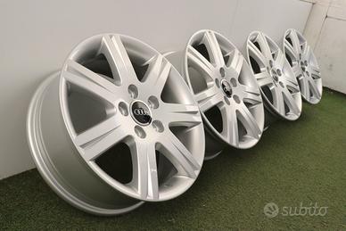 Cerchi in lega Audi A3 16 ORIGINALI 8P0071496666
