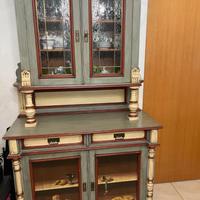 Sala da pranzo (cristalliera, credenza, tavolo)