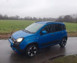 Fiat Panda 1.0 S&S Hybrid City Cross plus