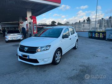 Dacia Sandero 1.2 GPL 75CV Ambiance 2015
