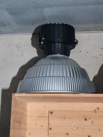lampada industriale 