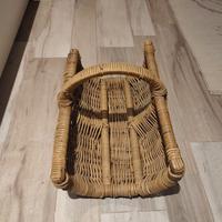 Cesta di vimini con manico