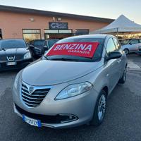 Lancia Ypsilon 1.2 69 CV 5p S&S Platinum 2013