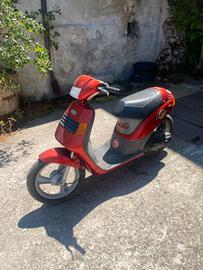 piaggio zip 50
