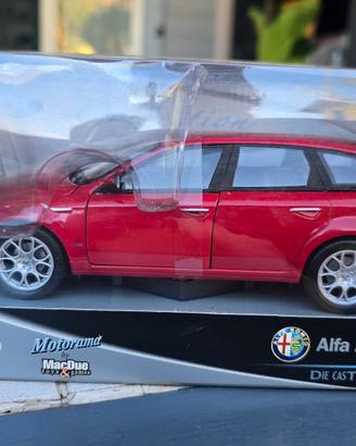 Alfa Romeo 159 Sportwago modellino 1:24 