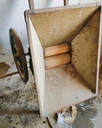 pigiatrice manuale